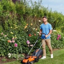 Black & Decker BLACK+DECKER BCMW3318N-XJ Grasmaaier - 18V - 33cm - Excl. Accu & Lader -Tuingereedschaps winkel 1200x1200 324