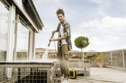 Kärcher K Mini Hogedrukreiniger - 1400W - 110 Bar - 20 M²/h - Licht En Compact 25 Kärcher K Mini Hogedrukreiniger - 1400W - 110 Bar - 20 M²/h - Licht En Compact -Tuingereedschaps winkel 1200x798 17