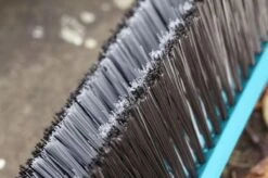 GARDENA Combi System Straatbezem - Aanbevolen Steellengte 130-150 Cm 26 GARDENA Combi System Straatbezem - Aanbevolen Steellengte 130-150 Cm -Tuingereedschaps winkel 1200x798 9