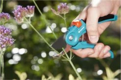 GARDENA - Classic B/S Bypass - Snoeischaar - Ø 20mm - 25 Jaar Garantie 15 GARDENA - Classic B/S Bypass - Snoeischaar - Ø 20mm - 25 Jaar Garantie -Tuingereedschaps winkel 1200x800 22