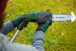 Bosch UniversalHedgePole 18 Heggenschaar Op Steel - Met 18 V Accu En Lader -Tuingereedschaps winkel 1200x800 66