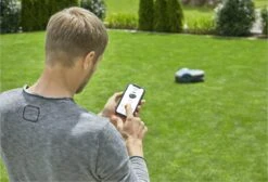 GARDENA - Robotmaaier Smart SILENO City 250 - Voor Gazons Tot Ca. 250 M² -Tuingereedschaps winkel 1200x814