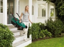 Bosch ARM 32 Grasmaaier - 1200 W -Tuingereedschaps winkel 1200x899 4