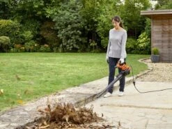 Black & Decker BLACK+DECKER BEBLV301 Bladblazer - Blaas En Zuigfunctie - Rugzak Als Opvangzak -Tuingereedschaps winkel 1200x900 6