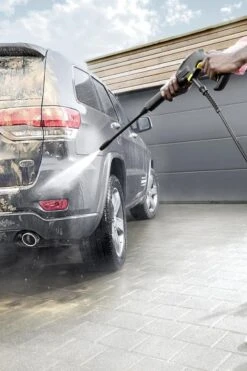 Kärcher K2 Compact Car Hogedrukreiniger - 110 Bar - 20 M² Per Uur 21 Kärcher K2 Compact Car Hogedrukreiniger - 110 Bar - 20 M² Per Uur -Tuingereedschaps winkel 799x1200 71