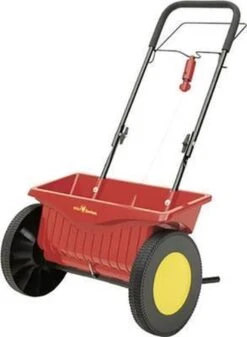 WOLF-Garten Universele Strooiwagen WE 330 - Strooibreedte 41 Cm - Inhoud 15 Liter -Tuingereedschaps winkel 879x1200 1
